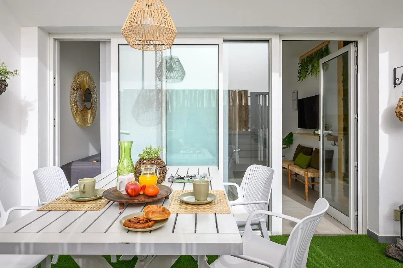 Monstera Vivienda Vacacional de Lujo a 500m de Playa Dorada WIFI RÁPIDO Playa Blanca